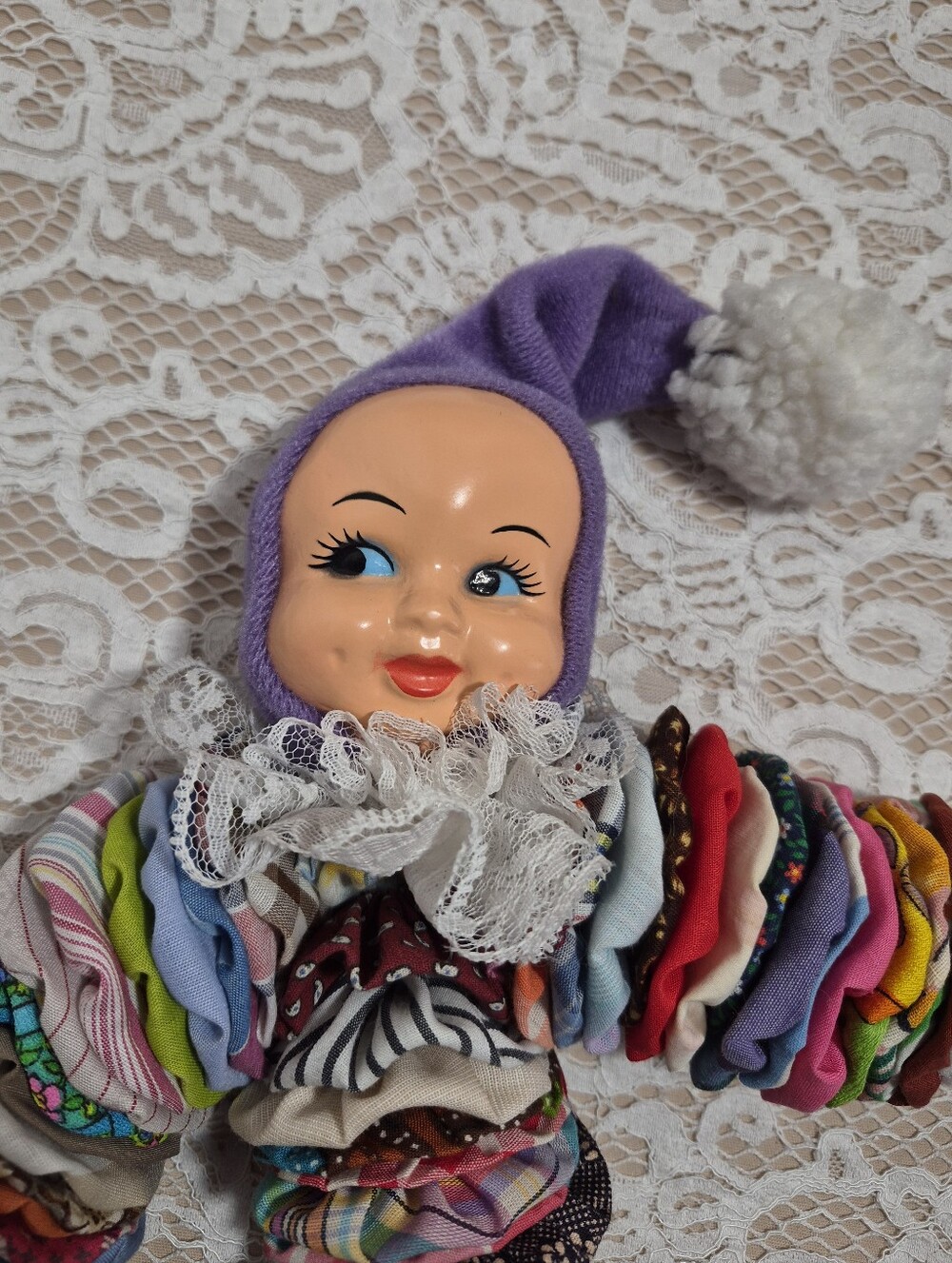 Vintage Yo-yo Doll - Picture 2 of 7